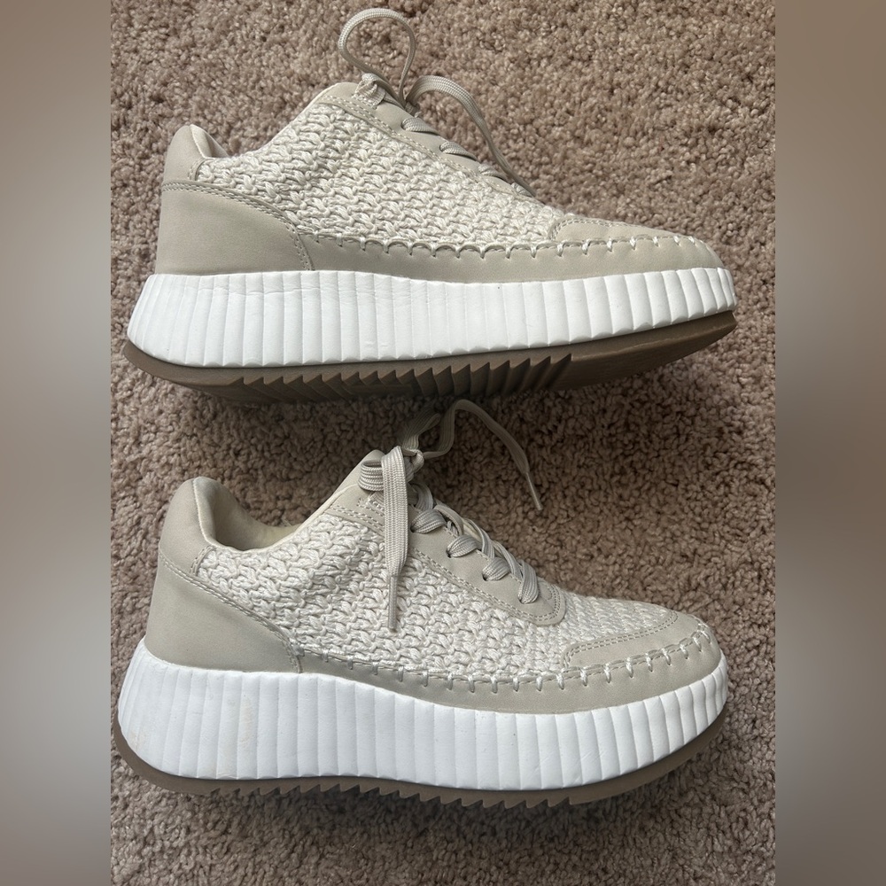 DV by Dolce Vita - Vita Fay Sneakers